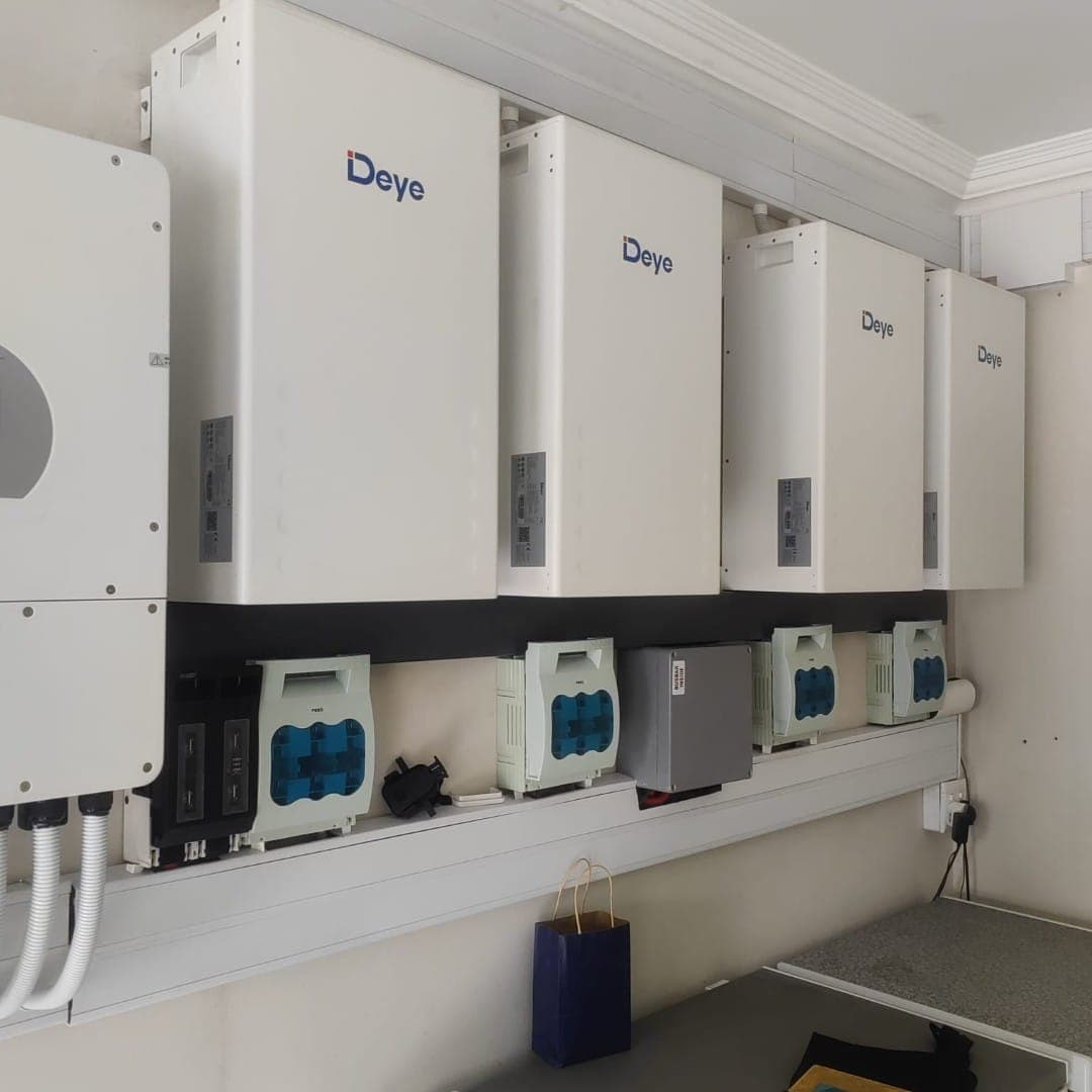 Commercial Hybrid — Deye Inverters & Storage